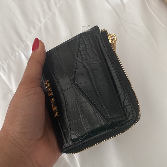 Anne Klein wallet - Picture 9 of 9